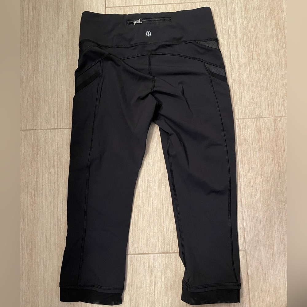 Lululemon cropped leggings w pockets